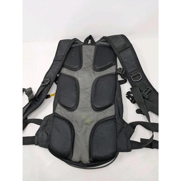 Camelbak Hydration Backpack M.U.L.E. Pack Bag No Bladder Black Hiking Walk - Picture 3 of 4